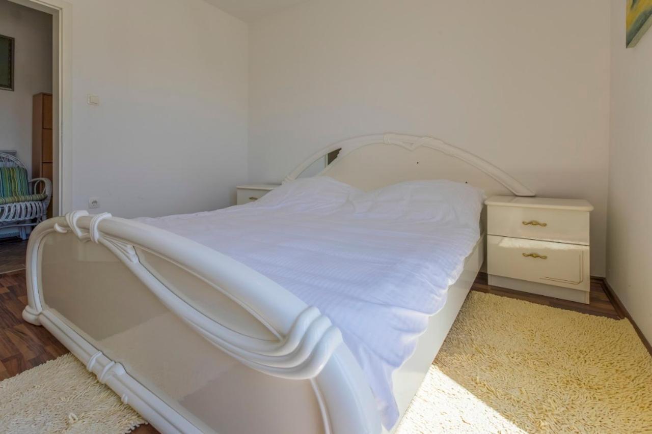 Seaview Apartment Цриквениця Екстер'єр фото